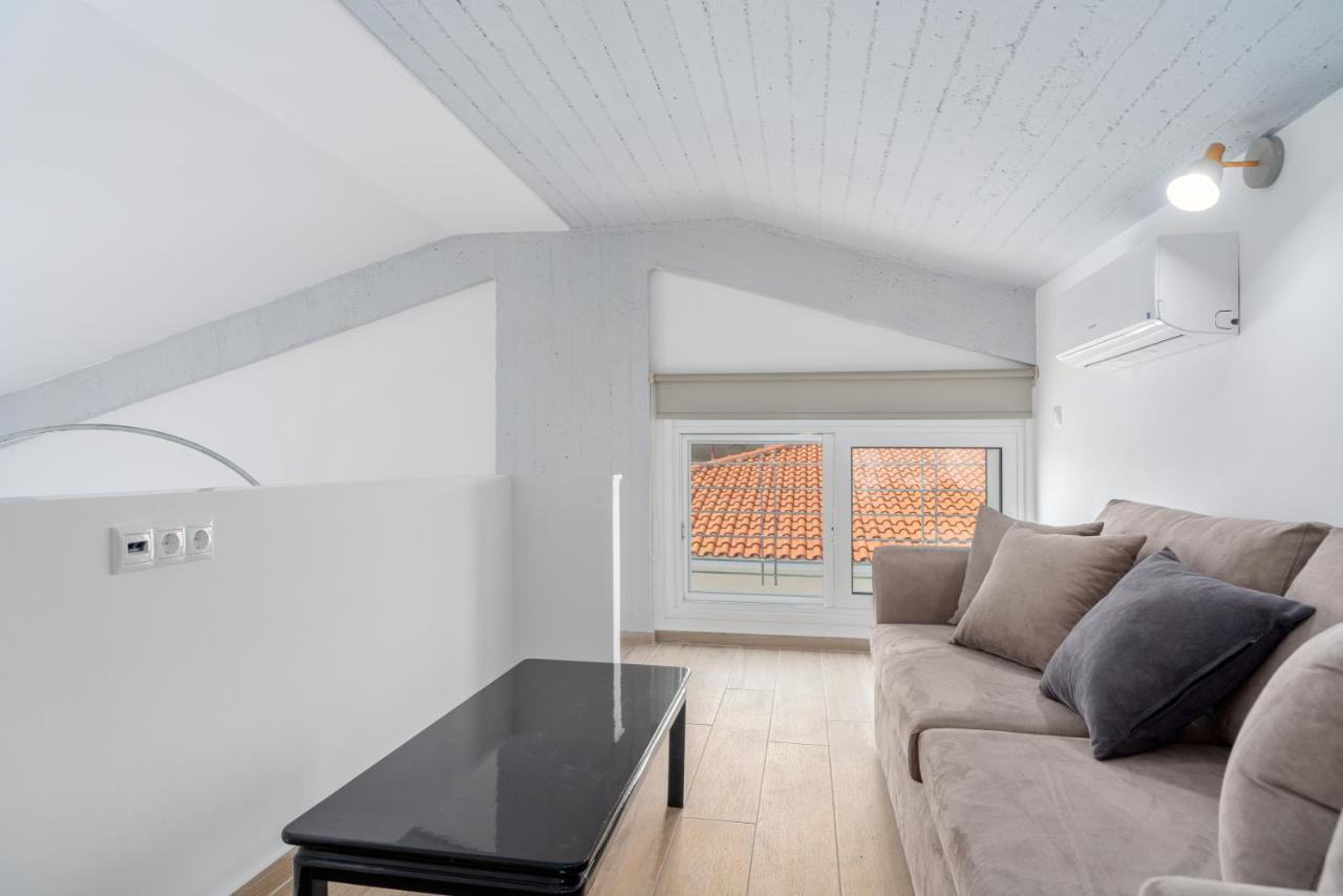 Costa Vasia Boutique Apartments Vrachati Luaran gambar